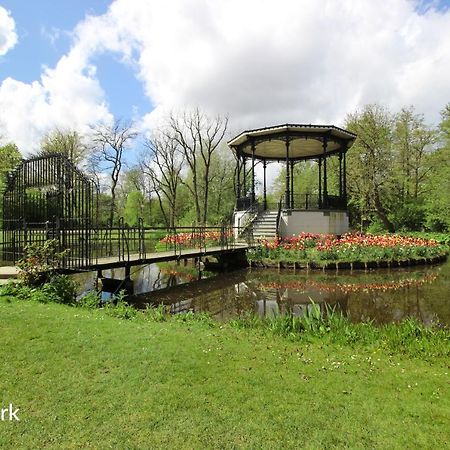 New monumental garden view Studio Amsterdam Kamer foto